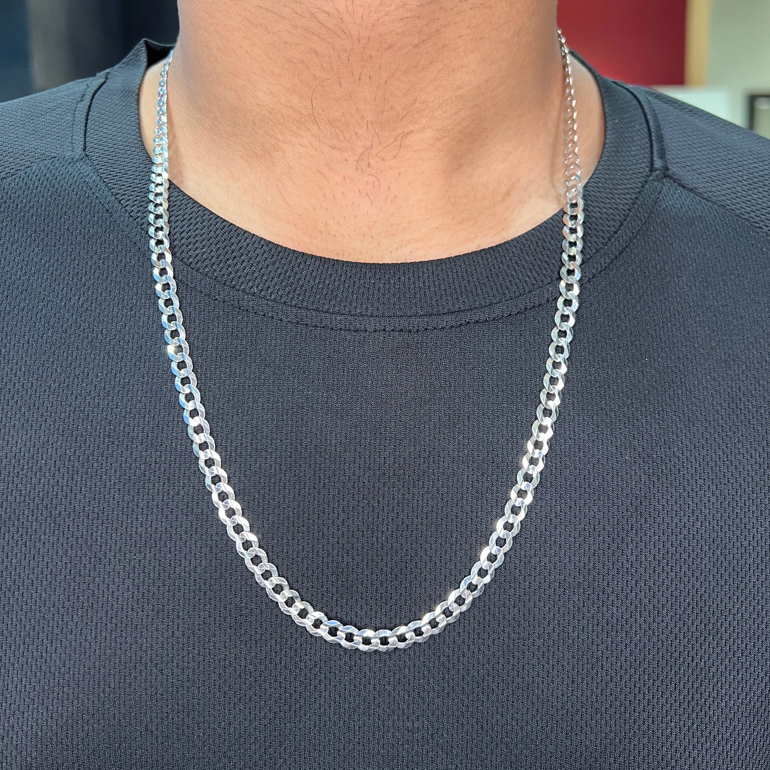 10K White Gold (5.6mm) Curb Chains (20" - 24")