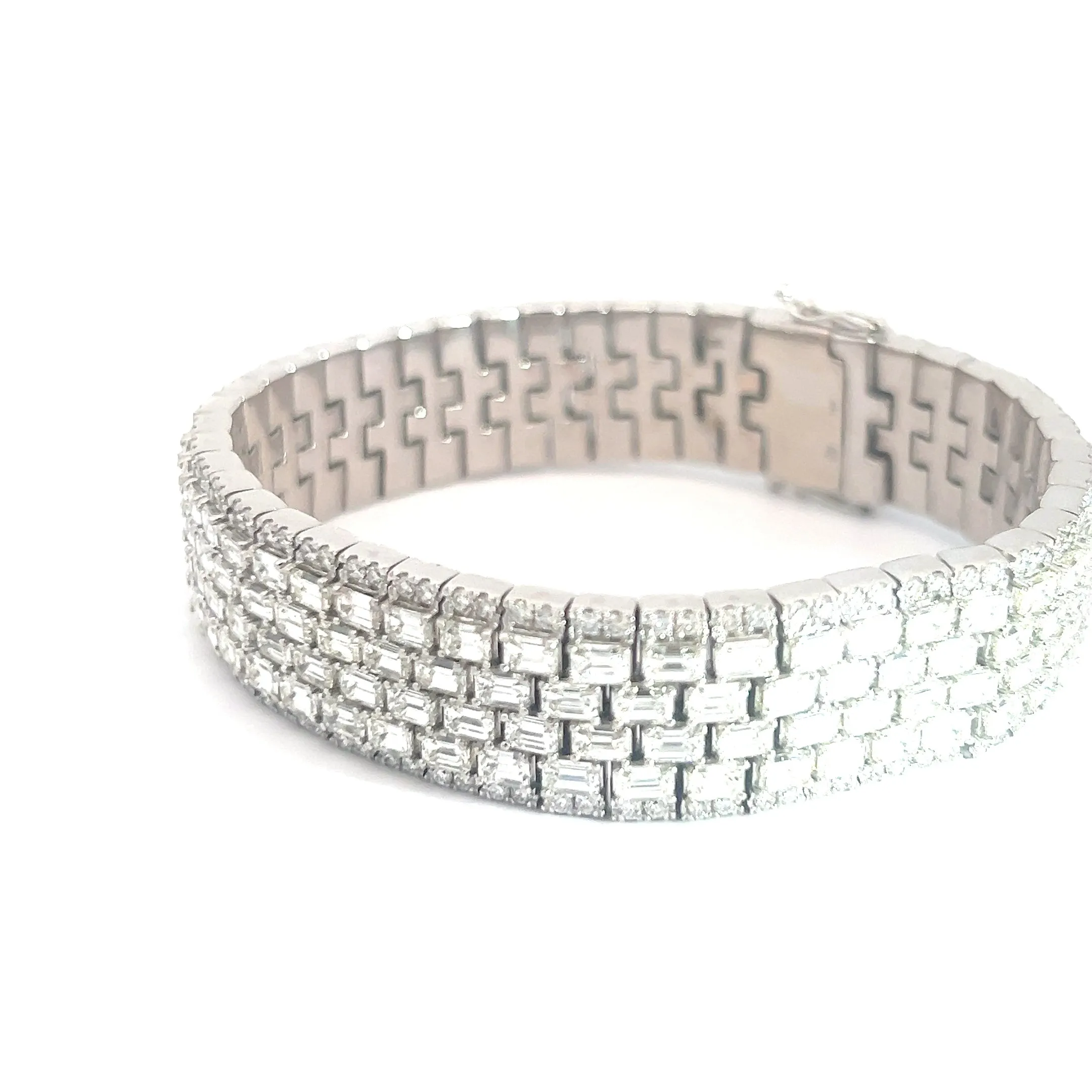 14k White Gold 30ct H VS2 Emerald Cut/ 2.60ct F VS2 Round Diamond Bracelet 1.5mm Wide 81.2 gram 7 1/2 Long