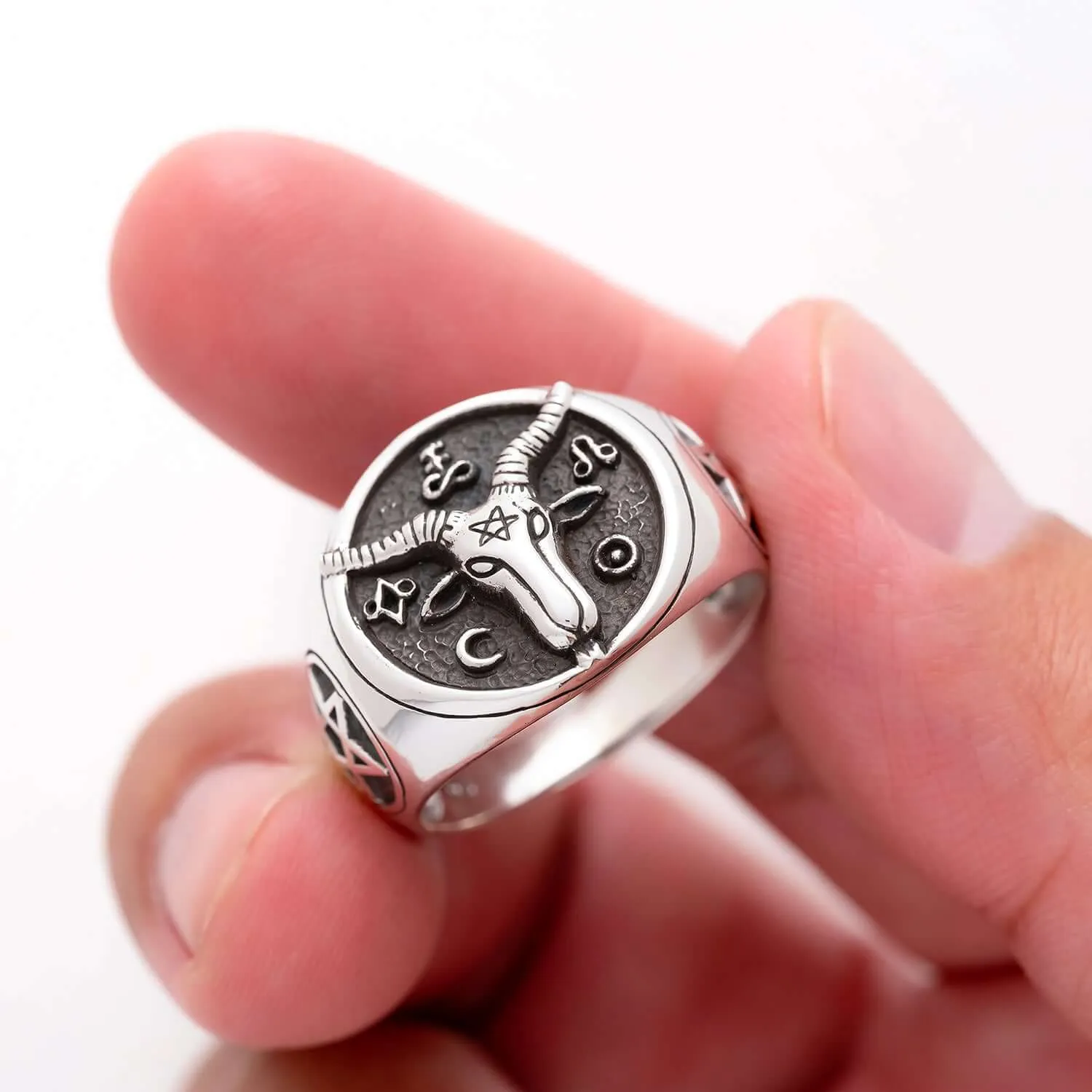 925 Sterling Silver Goat of Mendes Ring with Pentagram