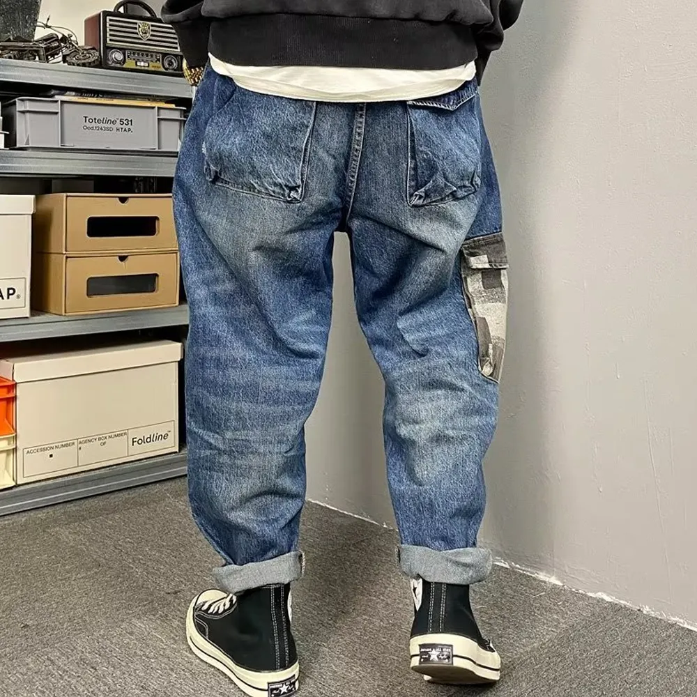American Casual Handsome Guy Jeans