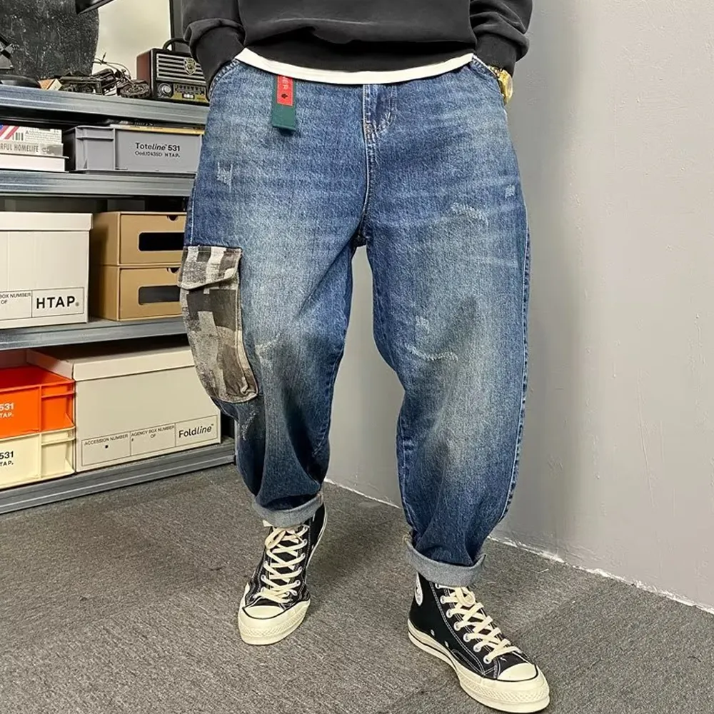 American Casual Handsome Guy Jeans