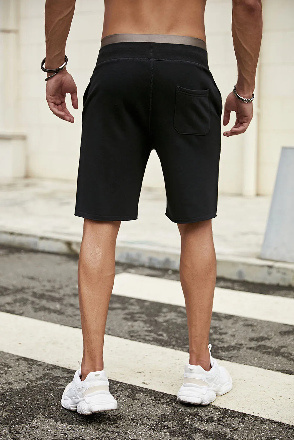 Black Skull Graphic Print Drawstring High Waist Men's Casual Shorts