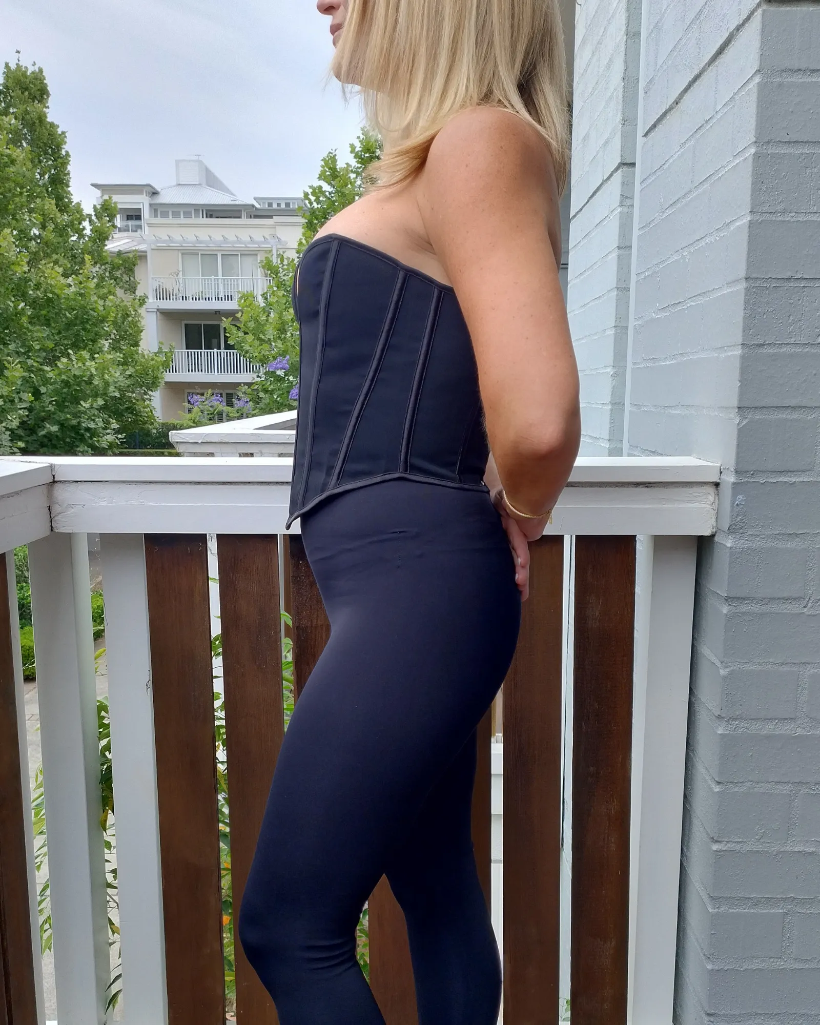 Core Trainer Deep V Neck Corset Black