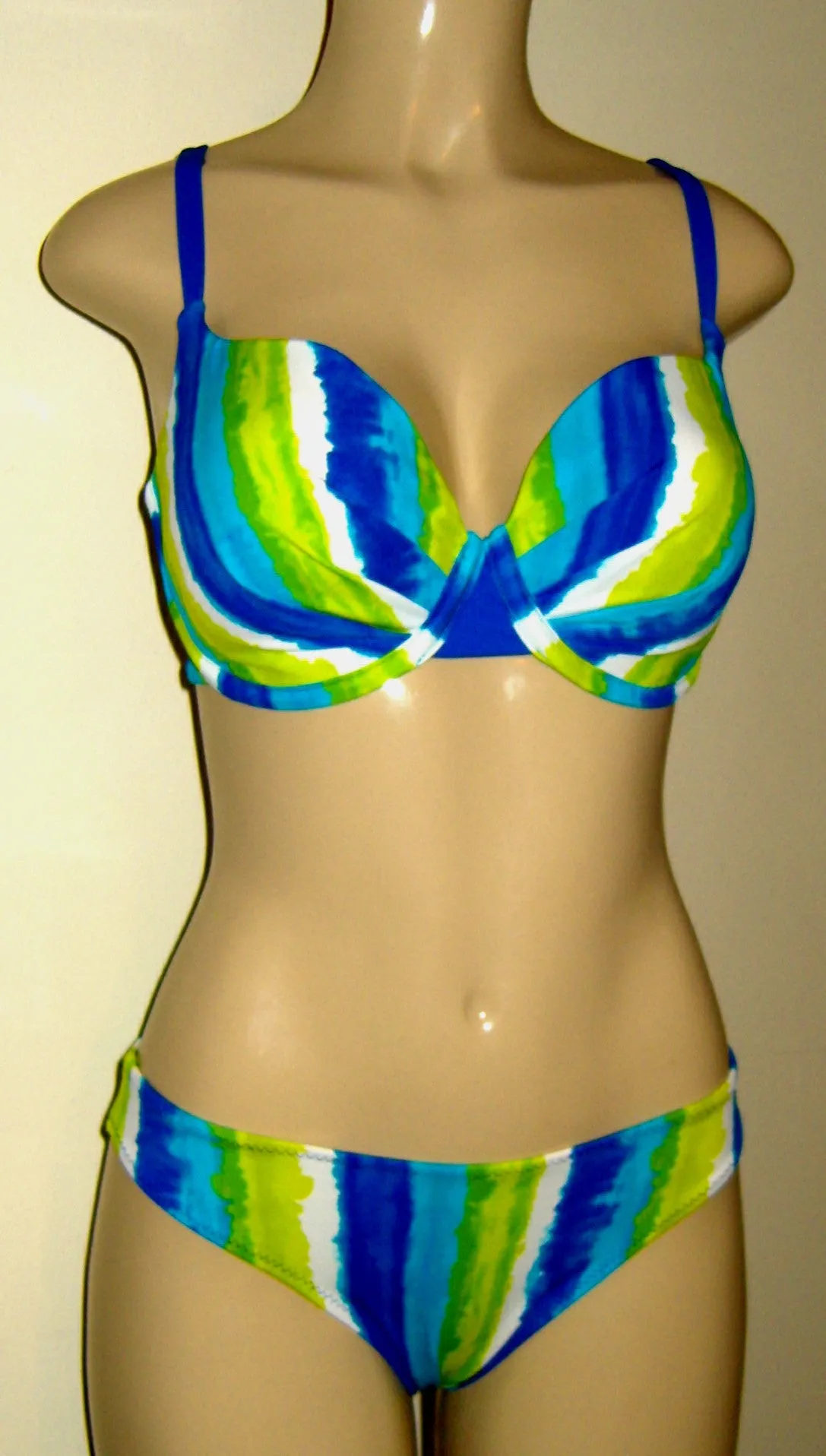 Enhancer Push Up Underwire Bikini Top and Timeless Swimwear Bottom