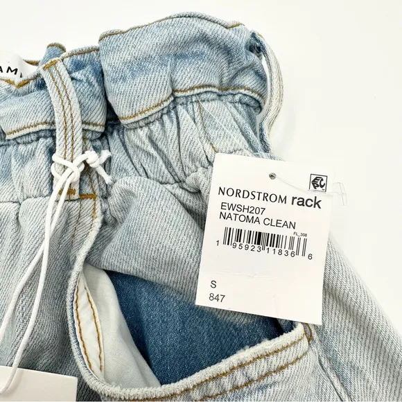 FRAME Light Wash Elastic Waist Denim Shorts in Natoma Clean