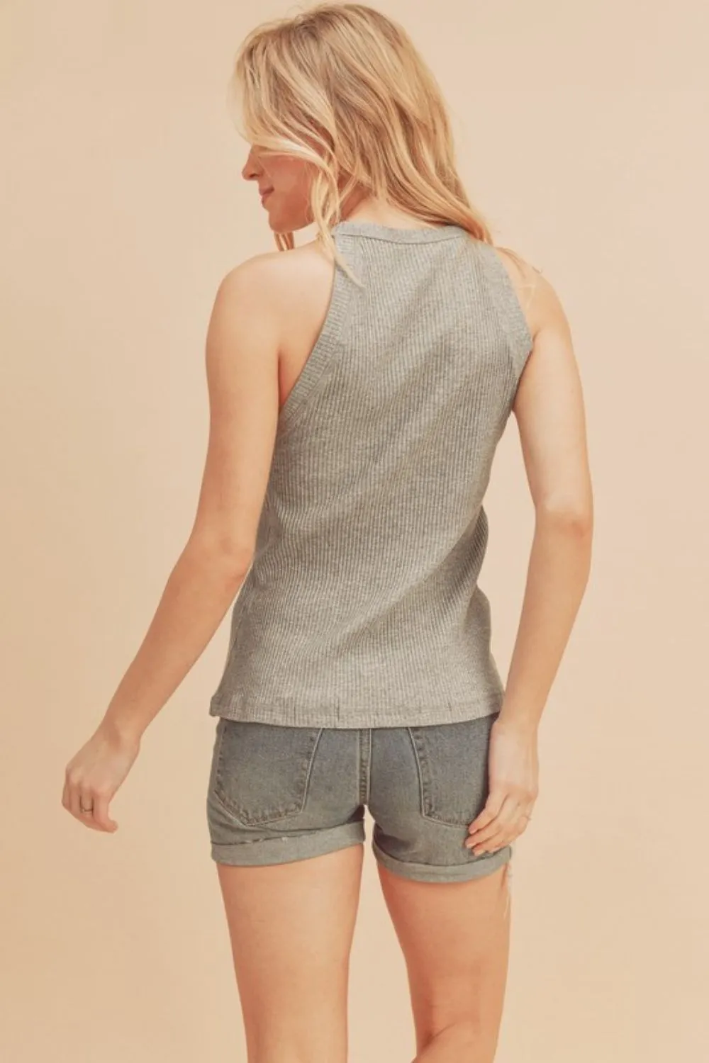 Gray Ribbed Round Neck Tank