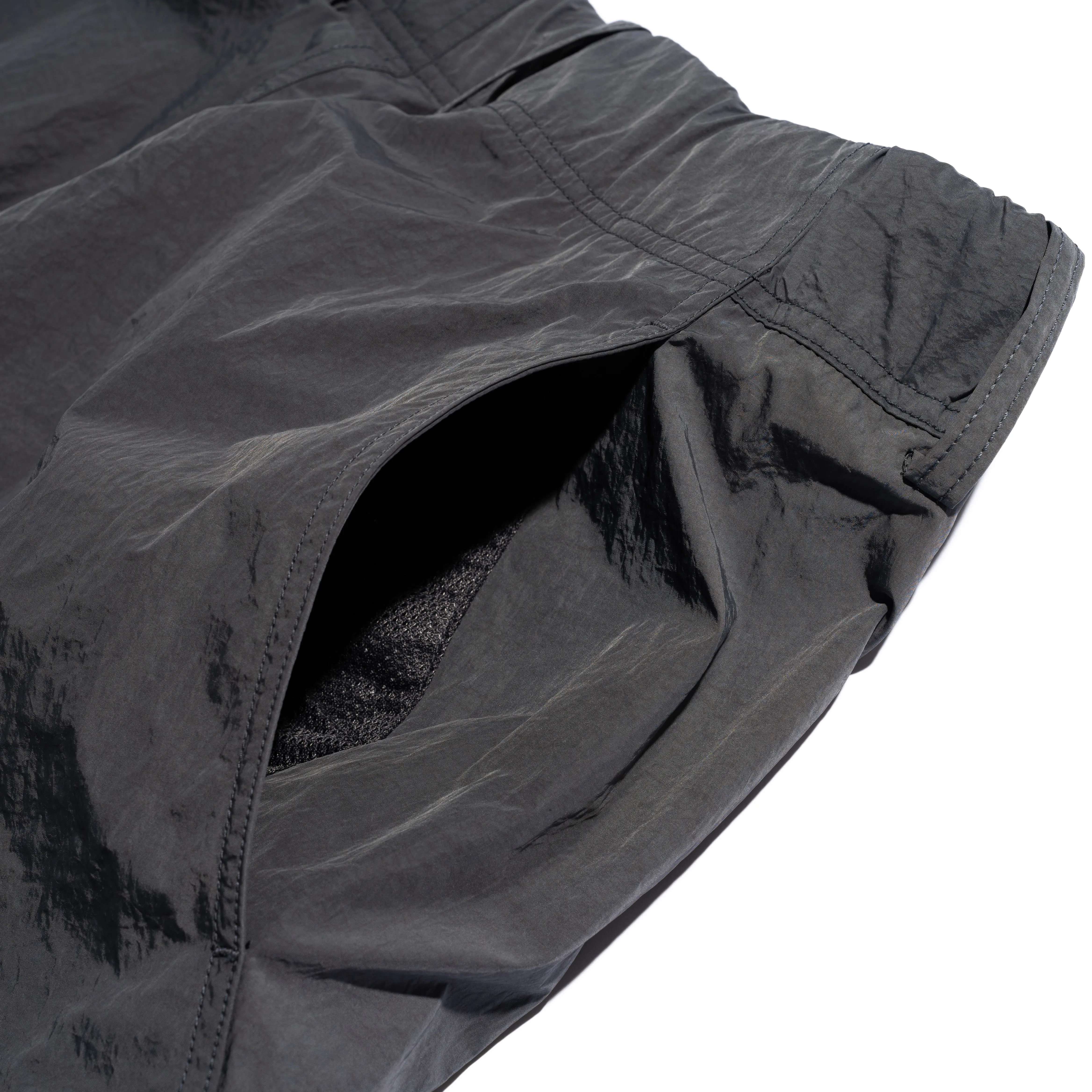 Helicoid Shorts Zinc Grey GZ75154