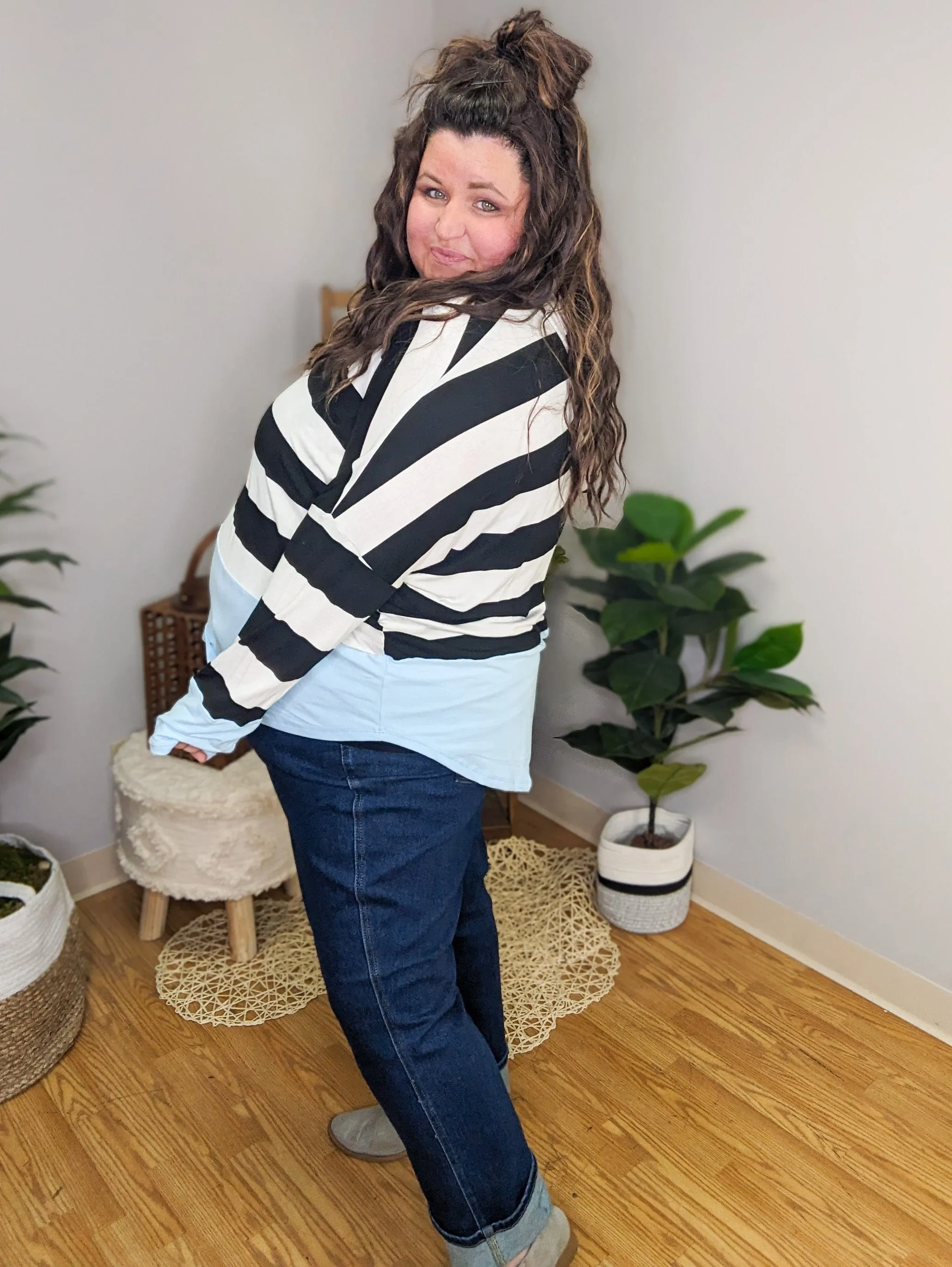 Judy Blue Tummy Control Classic Straight Leg