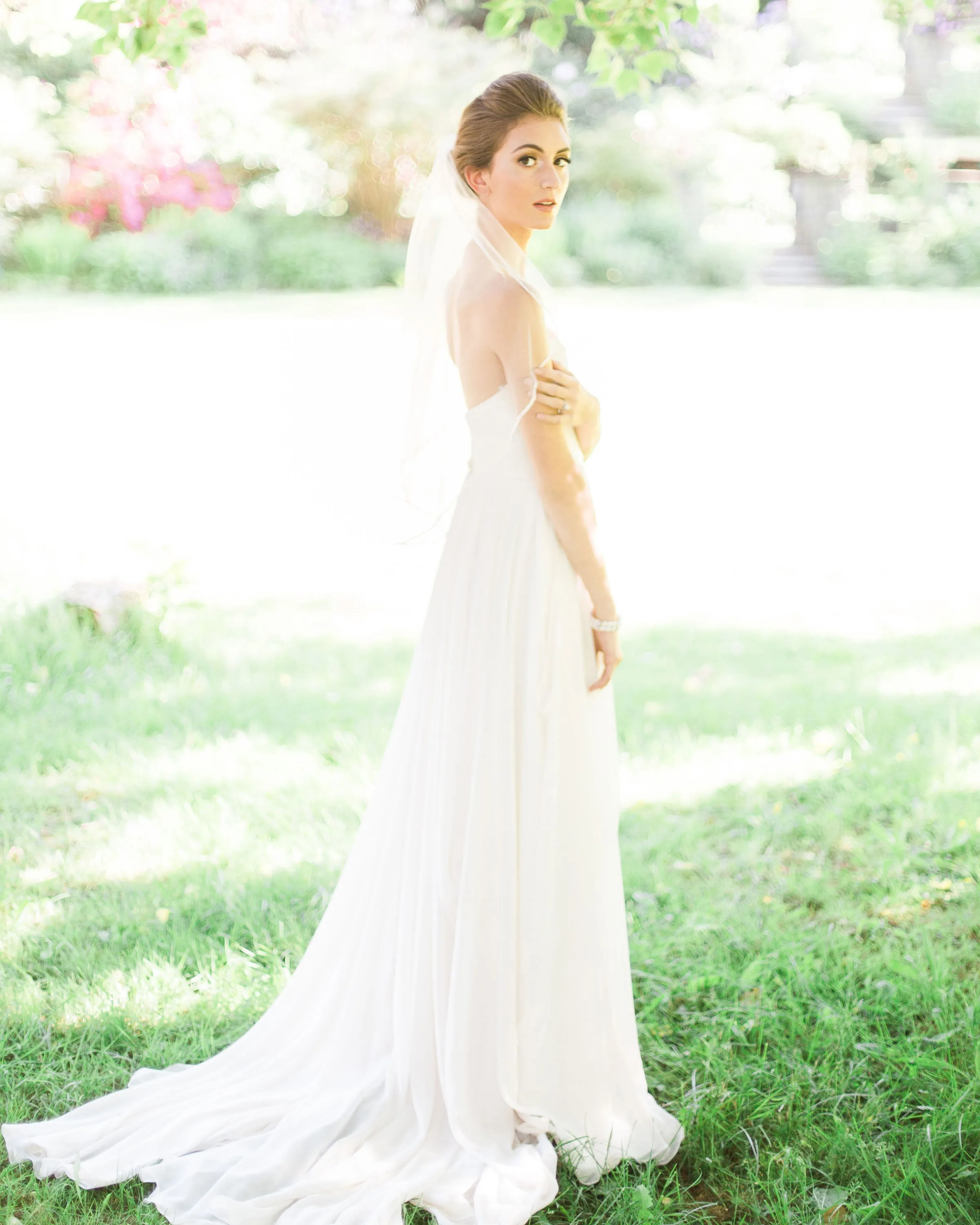 Leila Ribbon Waist Veil