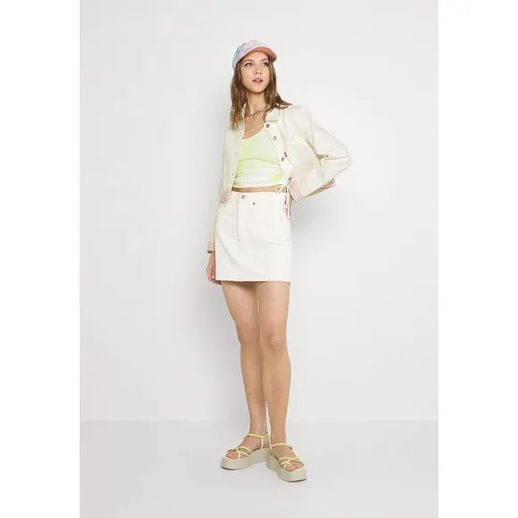 Levis Premium Rainbow Ribcage Skirt 32 Beige Denim Jean High Rise Button Fly New