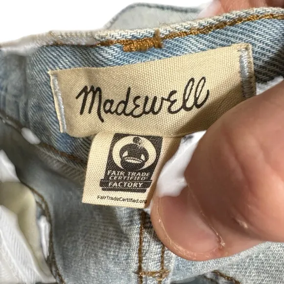 Madewell NWT Relaxed Denim Shorts Womens Size 32 Baggy Frayed High Rise
