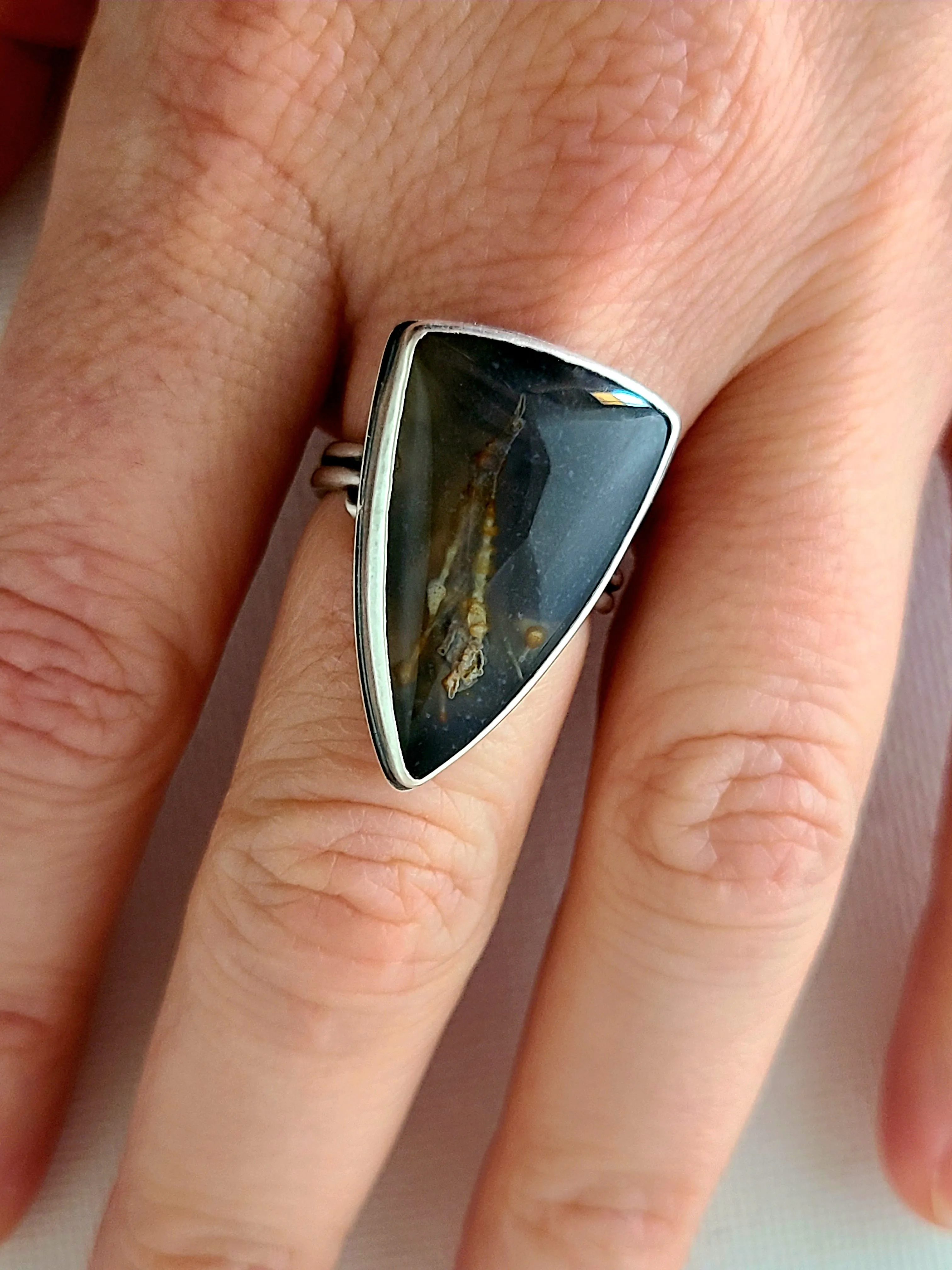 Mist ring-size 7.5 US