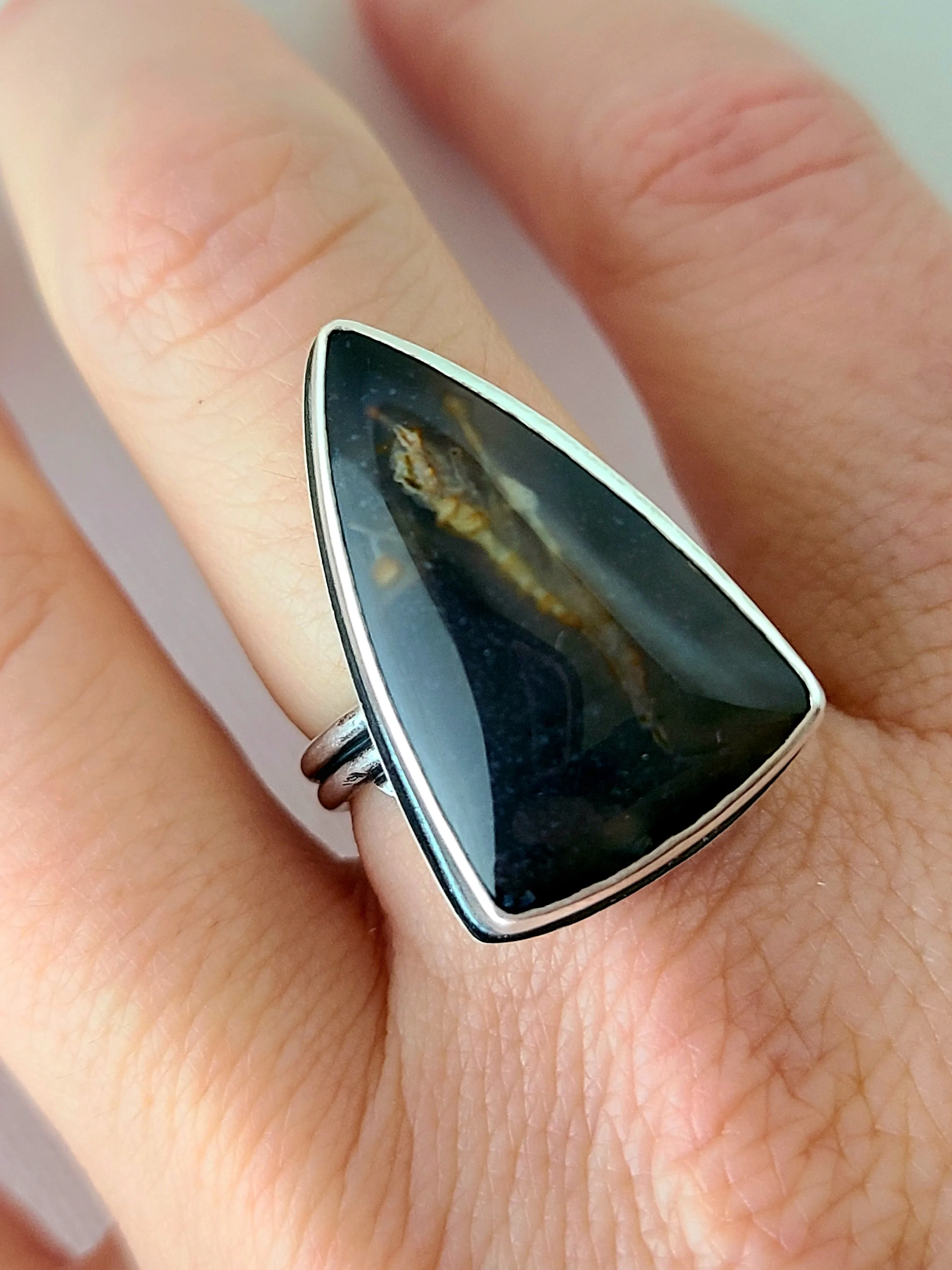 Mist ring-size 7.5 US