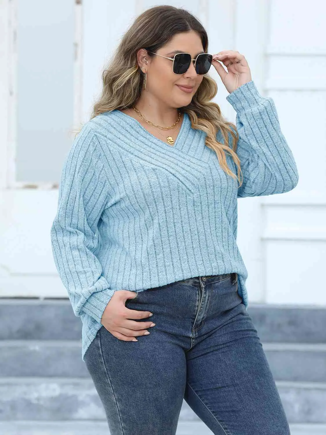 Plus Size Ribbed V-Neck Long Sleeve Top (4 Colors)