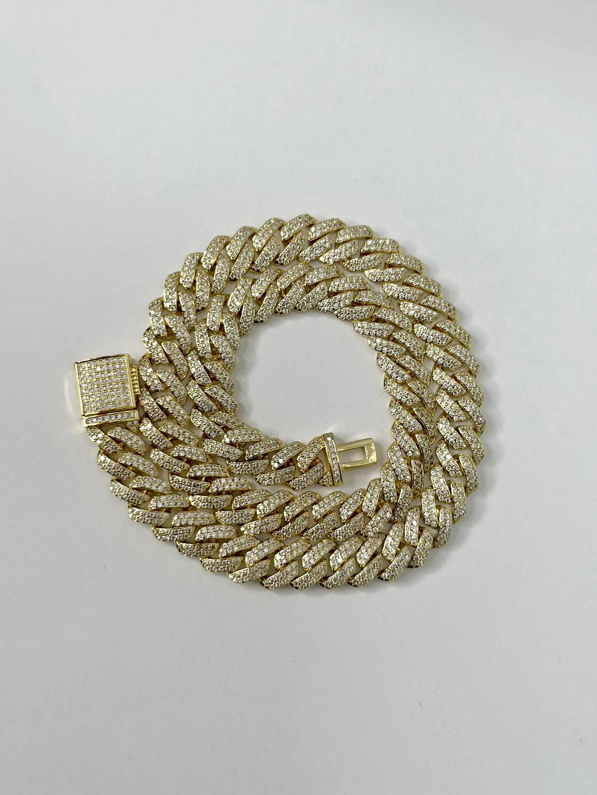 TIMELESS CUBAN LINK CHAIN