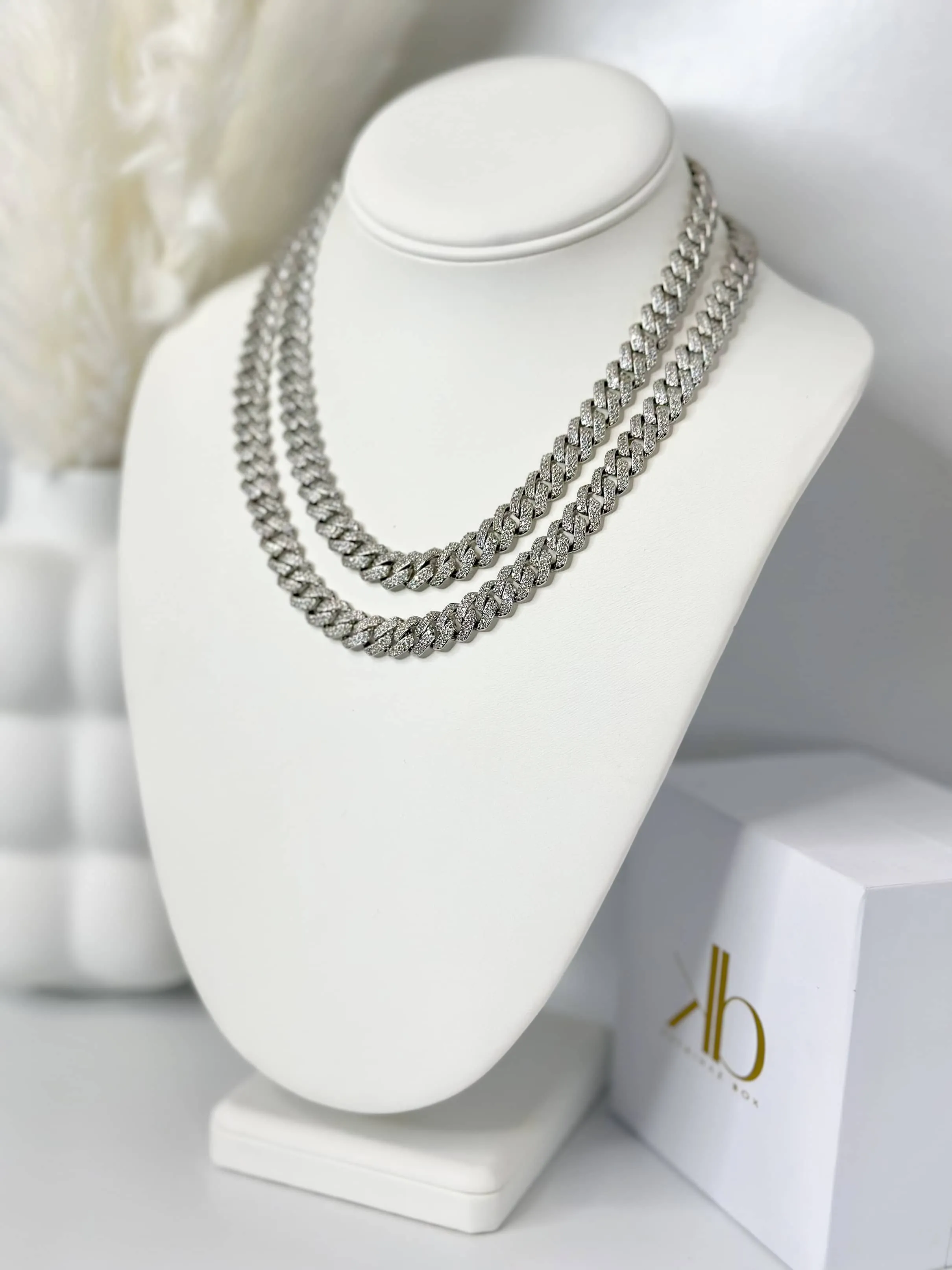 TIMELESS CUBAN LINK CHAIN