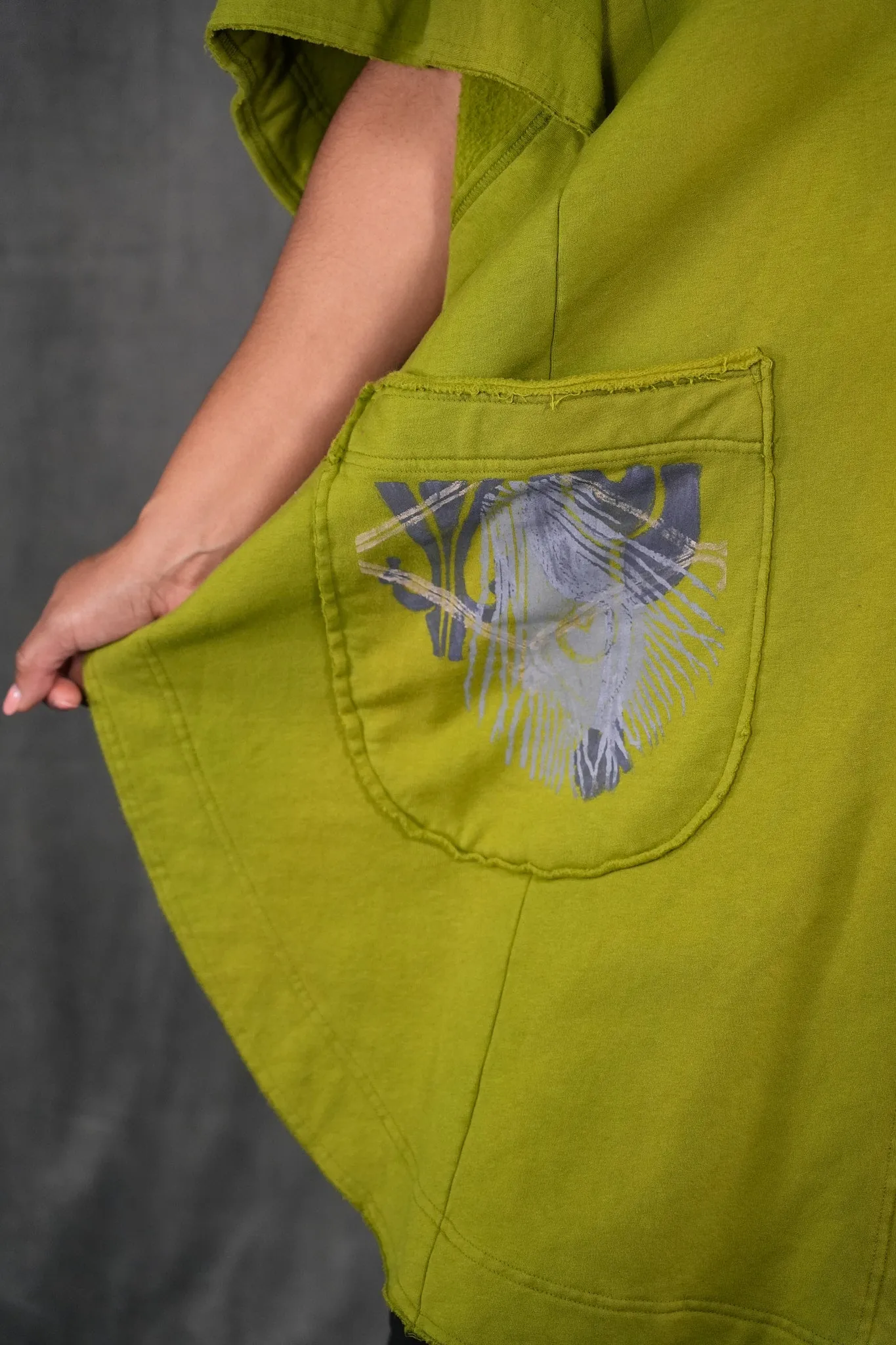 V1365 Moroccan Green Hooded Iris Cape-P